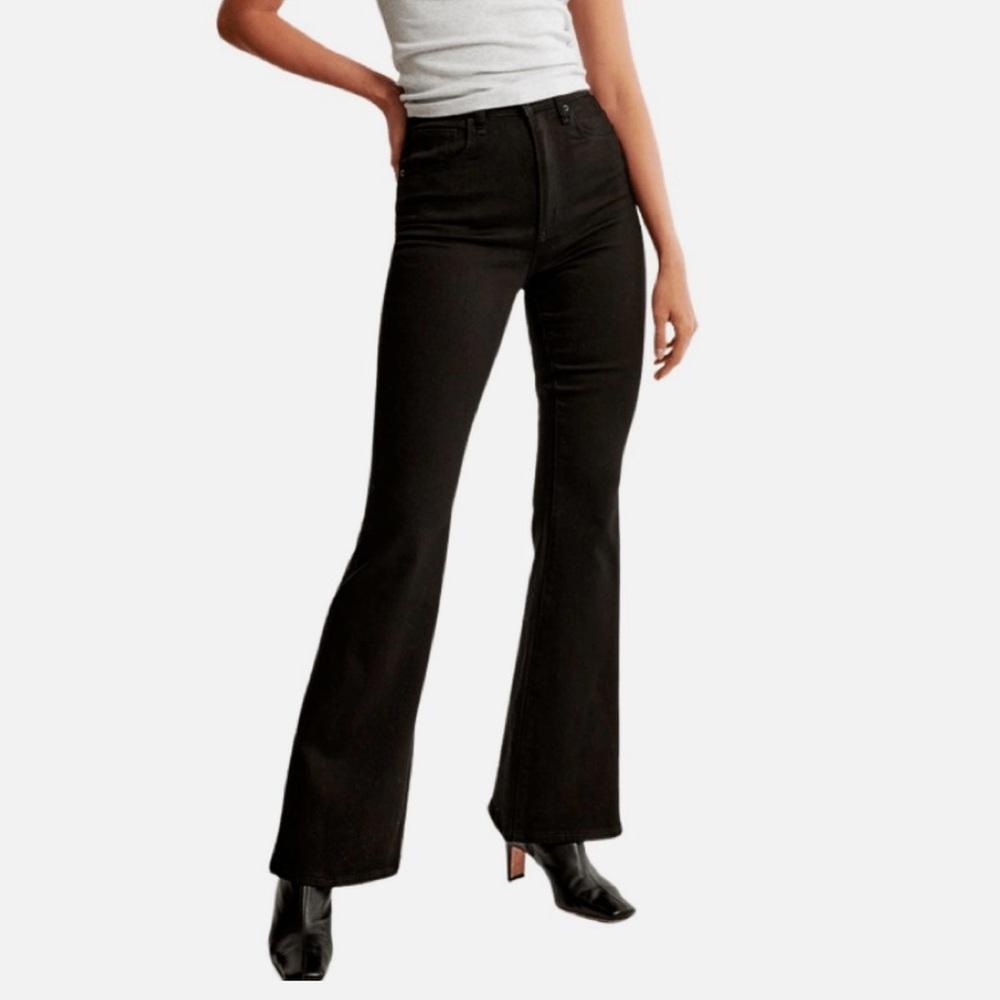 Abercrombie & Fitch The Flare Ultra High Rise Jeans